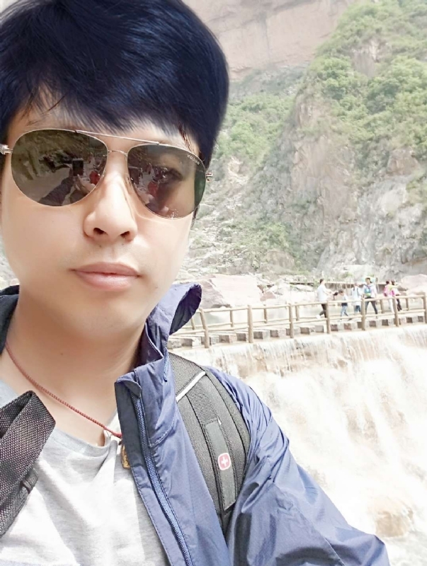 雅俗共赏的第一张照片--自贡认干亲服务网